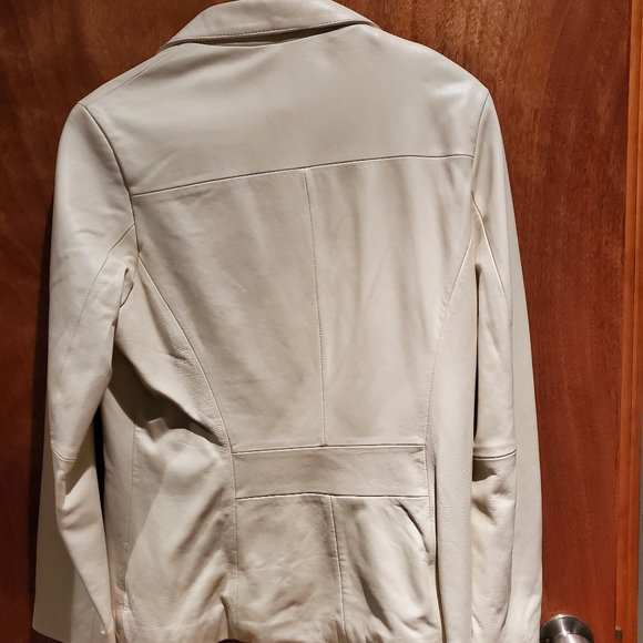 Leather blazer - Picture 2 of 3